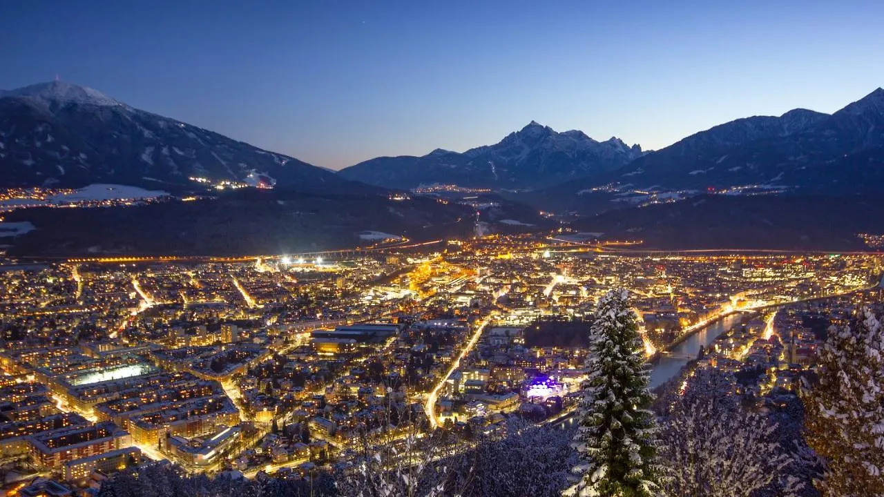 Guest house Cafe Pension Alpina Innsbruck
