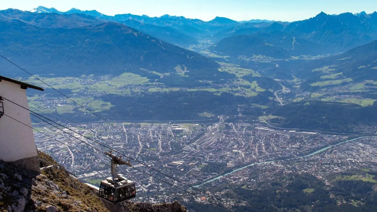 Cafe Pension Alpina Innsbruck