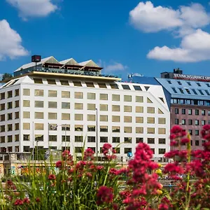 Radisson Red Hotel, Austria